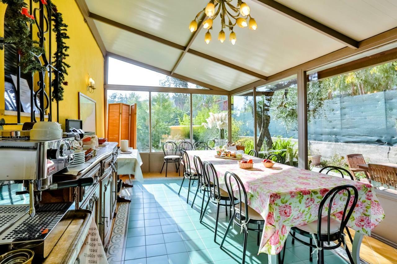 Cà De Rossana Bed & Breakfast San Remo